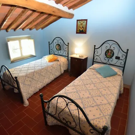 Alda Castelvecchio (Pisa)